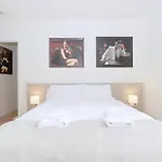 Del Parque Flats Exclusive